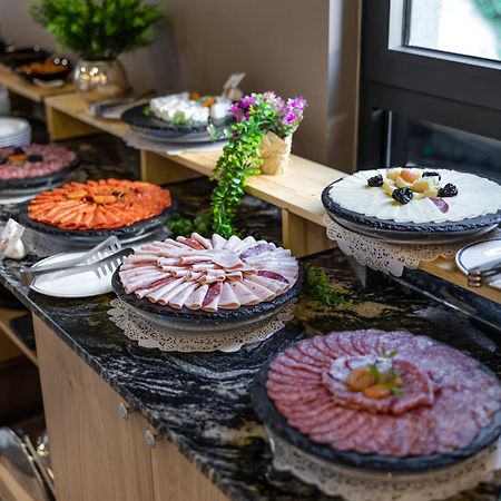 N Hotel ซูโตมอเร ภายนอก รูปภาพ